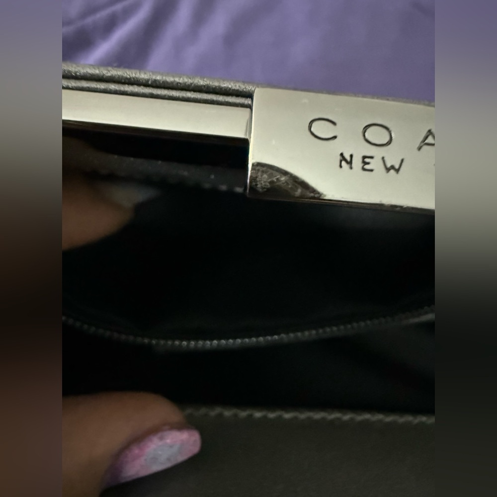 Coach Vintage 1999 Italian Nappa Leather Silver Clutch Shoulder Bag  RARE - Picture 9 of 11